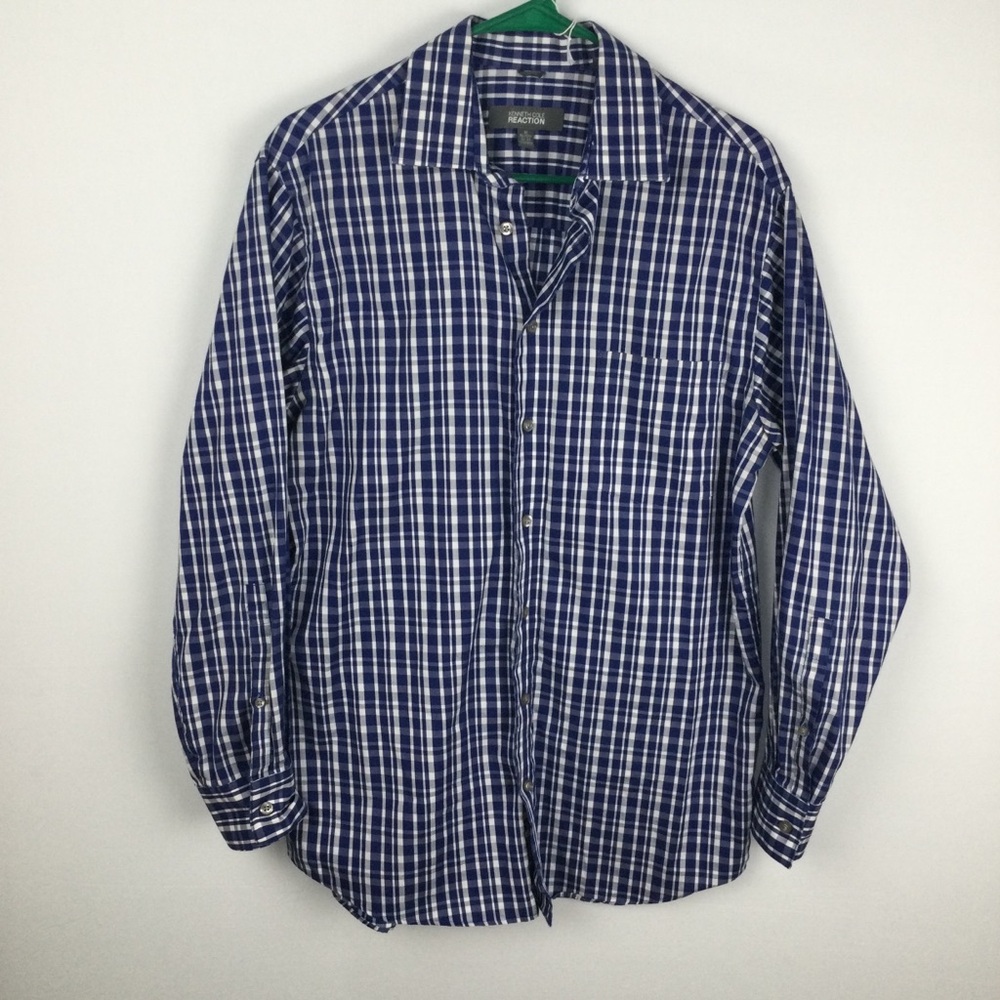 Kenneth Cole Men's Button‎ Down Shirt size M 15-15.5  32/33
